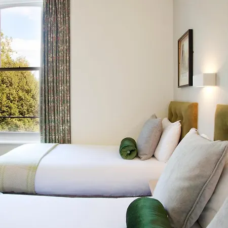 Hotel Victoria Square Clifton Village 3*