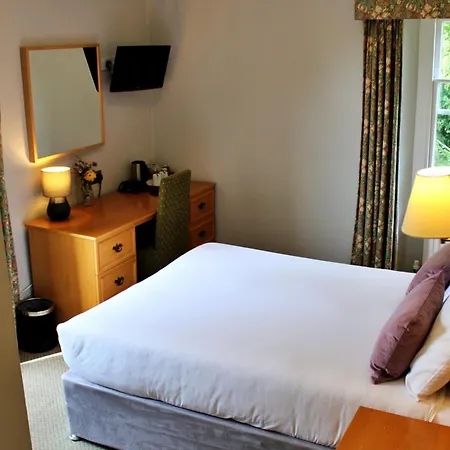 Victoria Square Clifton Village Hotel