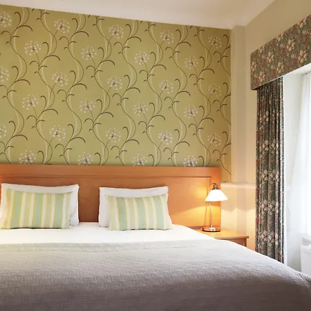 Victoria Square Clifton Village Hotel Bristol