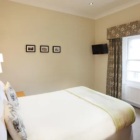 Victoria Square Clifton Village Hotel Bristol