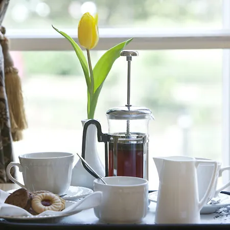 Victoria Square Clifton Village Hotel Bristol