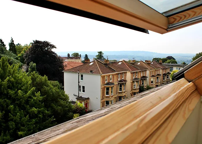 Victoria Square Clifton Village Hotel