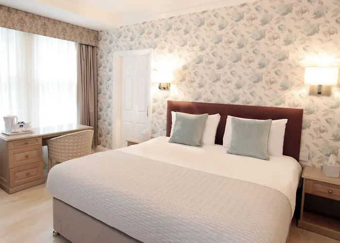 克利夫顿村维多利亚广场酒店 酒店 3*