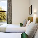 Hotel Victoria Square Clifton Village 3*