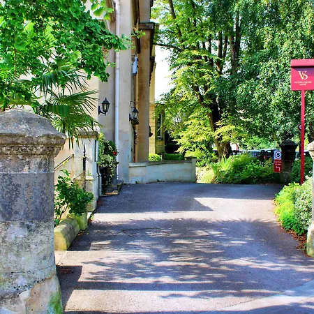 Victoria Square Clifton Village Hotell