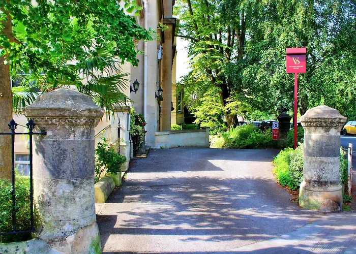 Victoria Square Clifton Village Hotell