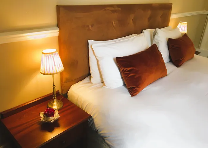 Victoria Square Clifton Village Hotell